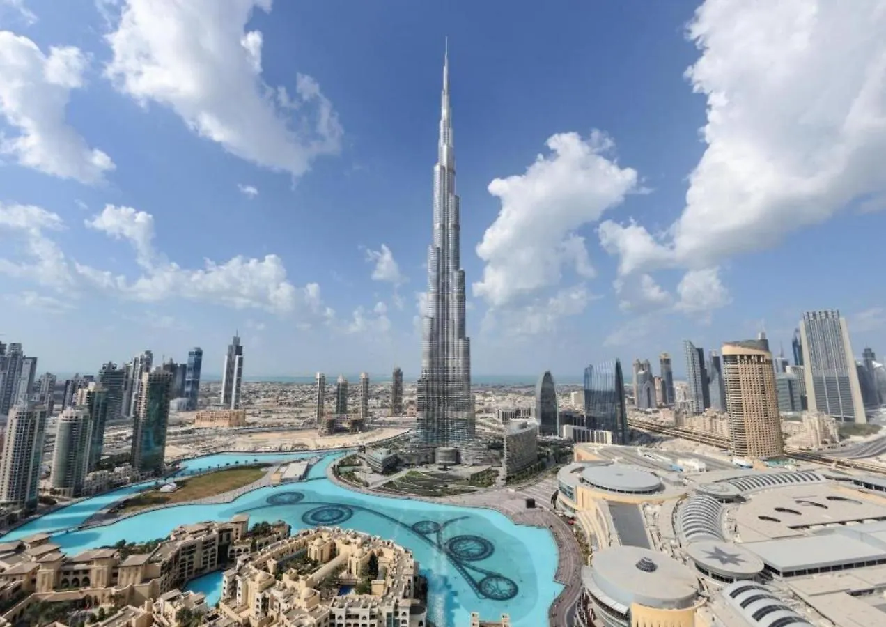 Emaar Residences Fashion Avenue - Former Address Dubai Mall Residences By Qstay 0*,  阿拉伯联合酋长国