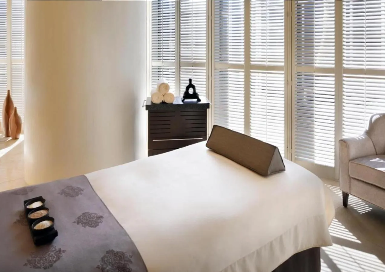 Emaar Residences Fashion Avenue - Former Address Dubai Mall Residences By Qstay 0*,  阿拉伯联合酋长国