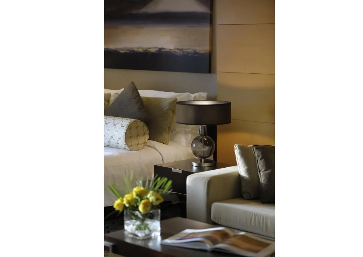 Emaar Residences Fashion Avenue - Former Address Dubai Mall Residences By Qstay